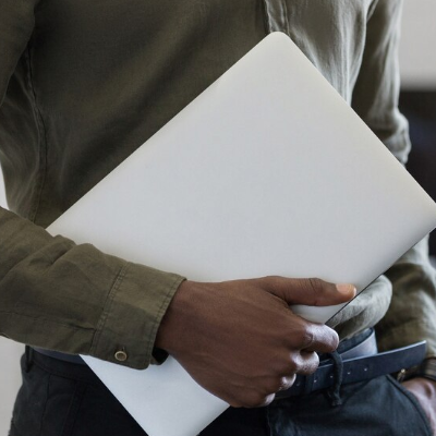 Cursos online para se qualificar sem pagar nada